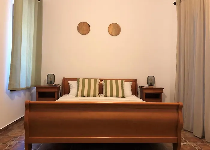 Grauri Si Smochini Penzion